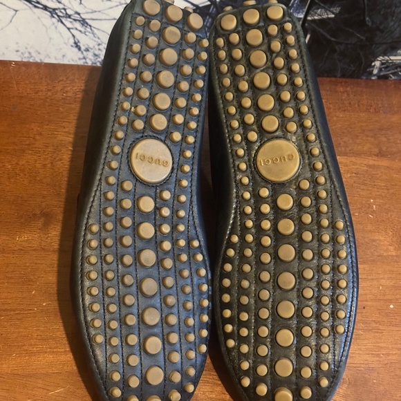 Gucci Black Leather Driving Loafer Shoes - Picture 7 of 8